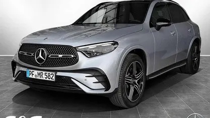 Metalliclack hightechsilber Gebraucht 2025 Mercedes GLC300 AMG SUV | 65.399 € (Fairer Preis)