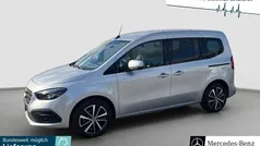 Gebraucht 2024 Mercedes T180 Progressive Van / Kleinbus | 28.679 € (Fairer Preis)