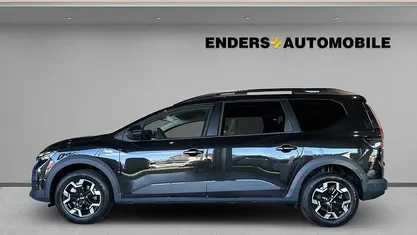Neu Dacia Jogger Journey 154 PS (113 kW) 2026 Schwarz Van / Kleinbus