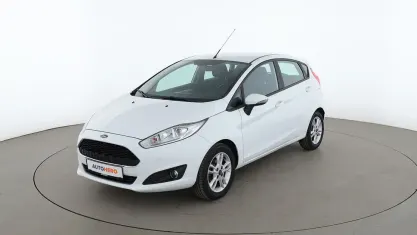 Gebraucht Ford Fiesta Celebration 101 PS (74 kW) 2016 Weiß Kleinwagen