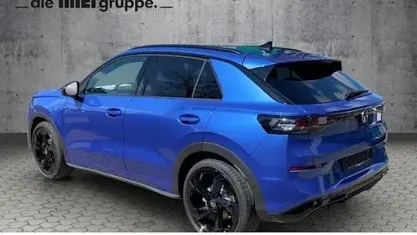 Nuova VW T-Roc Cabriolet R-line 150 CV (110 kW) 2026 Blu SUV