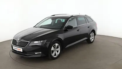 Schwarz Gebraucht 2018 Skoda Superb Style Kombi | 22.160 € (Fairer Preis)