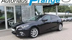 Schwarz Gebraucht 2017 Mazda 3 Sports-Line Limousine | 14.885 € (Fairer Preis)
