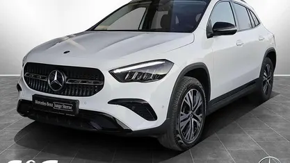 Unilack polarweiß Gebraucht 2024 Mercedes GLA250 Progressive SUV | 40.470 € (Fairer Preis)
