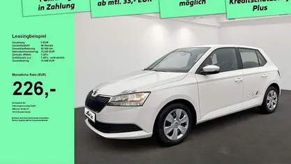 Weiß Gebraucht 2021 Skoda Fabia Ambition Kleinwagen | 14.090 € (Fairer Preis)