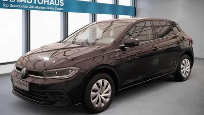 Gebraucht VW Polo Life 110 PS (80 kW) 2023 Schwarz Kleinwagen