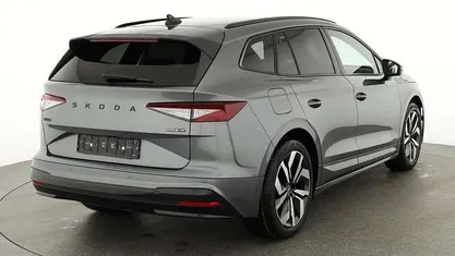 Gebraucht 2025 Skoda Enyaq iV SportLine SUV | 51.595 € (Guter Preis)