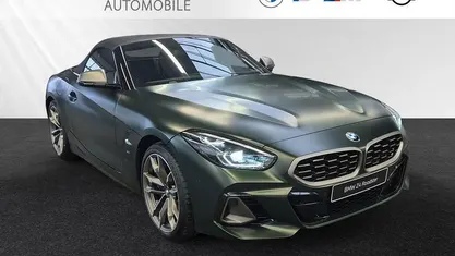 Neu BMW Z4 M Sport 340 PS (250 kW) 2026 Frozen deep green metallic Cabrio