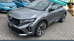 Grau Gebraucht 2024 Renault Rafale Techno SUV | 41.590 € (Fairer Preis)