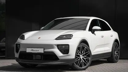 Nuova Porsche Macan 300 kW (408 CV) 2026 Bianco SUV