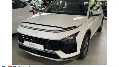 Atlas white / sol Neu 2025 Hyundai Bayon Trend SUV | 23.680 € (Guter Preis)