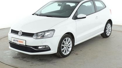 Używany VW Polo Highline 90 KM (66 kW) 2017 Biały Sedan/Limuzyna