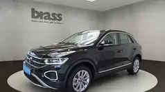 Deep black perleffekt Gebraucht 2024 VW T-Roc Style SUV | 30.800 € (Fairer Preis)