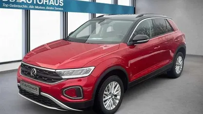 Gebraucht 2023 VW T-Roc Life SUV | 26.320 € (Guter Preis)
