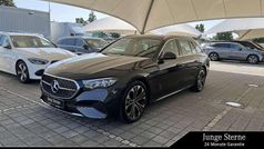Lack graphitgrau Gebraucht 2024 Mercedes E220 Avantgarde Kombi | 45.460 € (Superpreis)