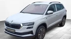 Gebraucht 2025 Skoda Karoq Drive SUV | 38.750 € (Fairer Preis)