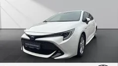 Weiss Gebraucht 2020 Toyota Corolla Team Kombi | 19.980 € (Fairer Preis)