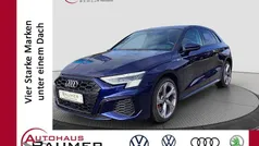 Blau Gebraucht 2022 Audi A3 Sportback e-tron S-Line Kleinwagen | 29.600 € (Fairer Preis)
