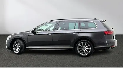 Gebraucht VW Passat Business 190 PS (139 kW) 2023 Kombi