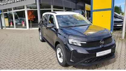 Schwarz Gebraucht 2025 Opel Frontera SUV | 22.490 € (Superpreis)