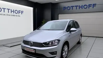 Gebraucht VW Golf VII LOUNGE 125 PS (91 kW) 2015 Reflexsilber metallic