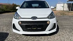Polar white Gebraucht 2017 Hyundai i10 Trend Kleinwagen | 9.490 € (Teuer)