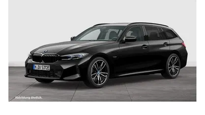 Schwarz Gebraucht 2022 BMW 330 M Sport Kombi | 38.490 € (Fairer Preis)