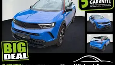 Perl blau/voltaik blau Gebraucht 2021 Opel Mokka GS Line SUV | 16.290 € (Fairer Preis)