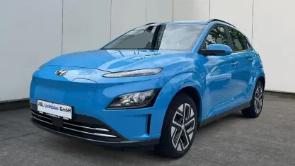 Gebraucht Hyundai Kona Select 100 kW (136 PS) 2022 Dive in jeju SUV