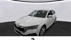 Weiss Gebraucht 2023 Skoda Octavia Style Kombi | 23.922 € (Fairer Preis)