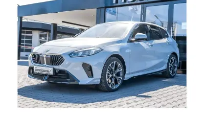 Usata BMW 120 M Sport 156 CV (114 kW) 2025 Grigio Utilitaria