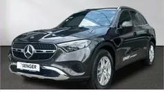 Grau Gebraucht 2025 Mercedes GLC200 Avantgarde SUV | 56.890 € (Fairer Preis)