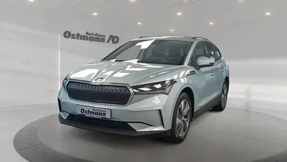 Silber Gebraucht 2022 Skoda Enyaq iV Loft SUV | 26.129 € (Superpreis)