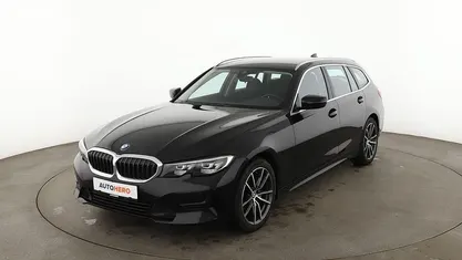 Schwarz Gebraucht 2022 BMW 318 Kombi | 22.550 € (Fairer Preis)