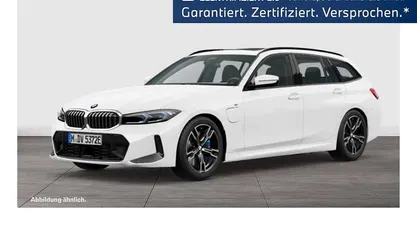 Gebraucht 2024 BMW 330e M Sport Kombi | 46.900 € (Fairer Preis)