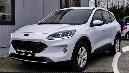Usado Ford Kuga Cool & Connect 224 HP (164 kW) 2022 Branco SUV