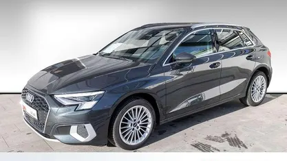 Grau Gebraucht 2021 Audi A3 Advanced Plus Limousine | 23.880 € (Guter Preis)