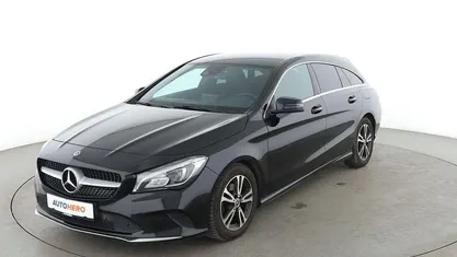 Schwarz Gebraucht 2017 Mercedes CLA180 Shooting Brake Urban Kombi | 18.900 € (Fairer Preis)