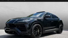 Schwarz (nero helene) Gebraucht 2019 Lamborghini Urus SUV | 225.700 €