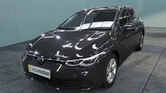 Gebraucht 2023 VW Golf VIII Life Limousine | 20.940 € (Guter Preis)