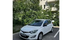 Weiß Gebraucht 2012 Hyundai i20 Style Limousine | 8.850 € (Etwas zu teuer)