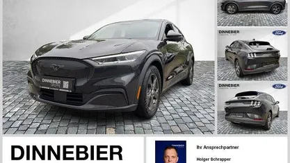 Grau Gebraucht 2022 Ford Mustang Mach-E SUV | 33.350 € (Fairer Preis)