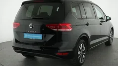 Gebraucht 2024 VW Touran Move Van / Kleinbus | 33.940 € (Guter Preis)