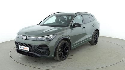 Gebraucht VW Tiguan R-line 272 PS (200 kW) 2024 Grün SUV