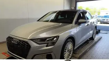 Gebraucht Audi A3 Advanced Plus 150 PS (110 kW) 2023 Silber Limousine