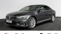 Gebraucht 2020 VW Passat GTE Limousine | 29.958 € (Teuer)