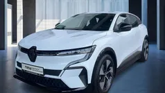 Gebraucht 2022 Renault Mégane Equilibre Limousine | 19.890 € (Guter Preis)