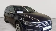 Deep black perleffekt Gebraucht 2021 VW Passat Alltrack Kombi | 25.990 € (Fairer Preis)
