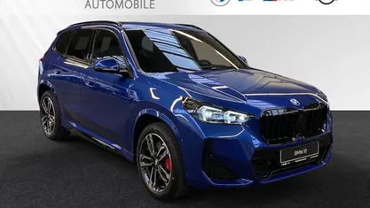 Blau Neu 2025 BMW X1 Luxury Line SUV | 52.590 € (Fairer Preis)