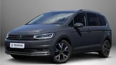 Grau Gebraucht 2020 VW Touran Highline Van / Kleinbus | 26.990 € (Fairer Preis)